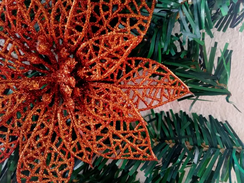 Decorative glitter leaves with faux greenery for long-lasting no-care home accents