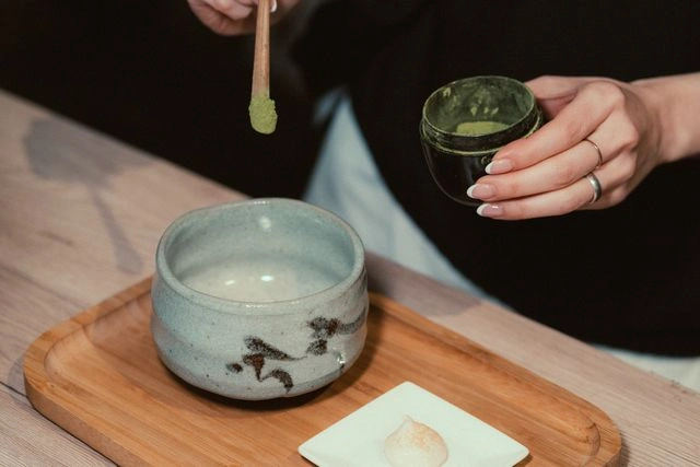 Traditional Matcha Tea Ceremony Experience During a Guided Holiday in Japan