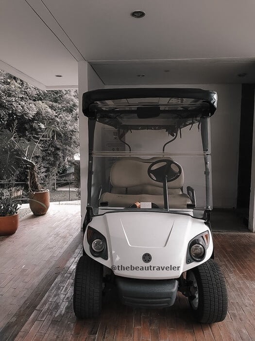 Some random golf cart in the lobby area.