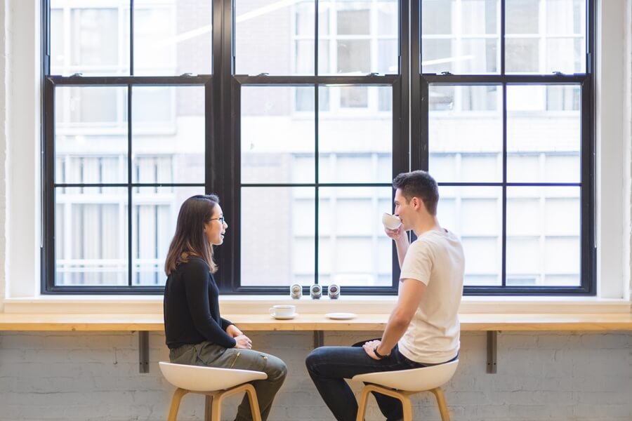 first date at the coffee shop