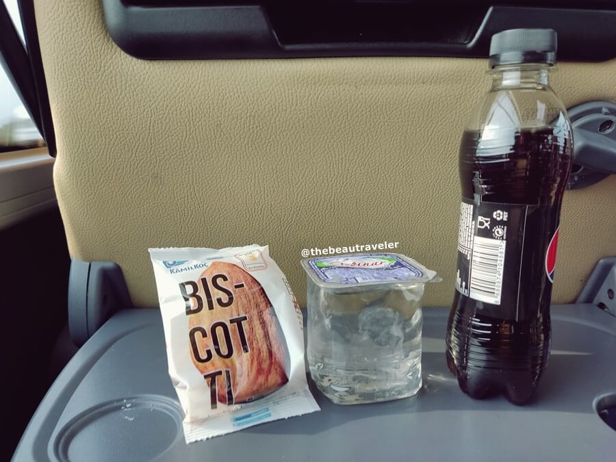 The snack and drink that I got on my trip with Kamilkoc.