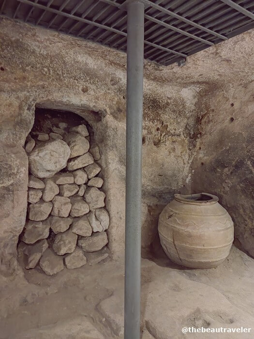 The exhibition under the Derinkuyu Underground City.