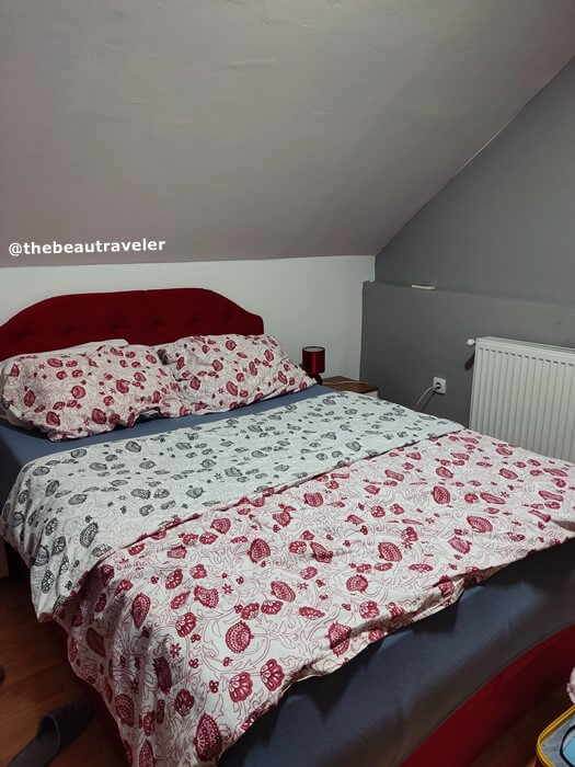 The bedroom at Apartmani Vasic in Banja Koviljaca, Serbia.