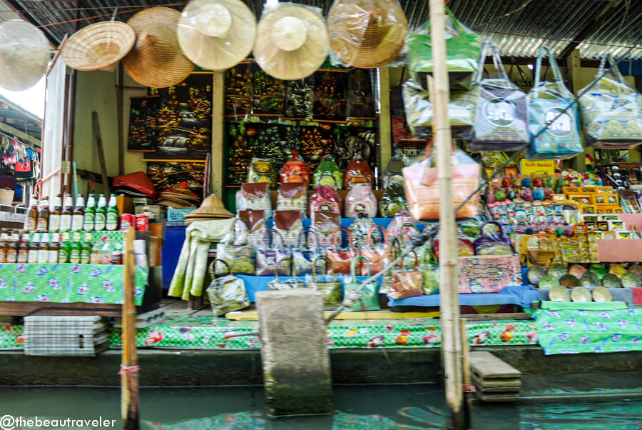 A souvenir shop at Damnoen Saduak Floating Market.