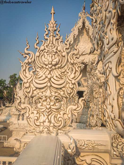 The White Temple (Wat Rong Khun) in Chiang Rai, Thailand.