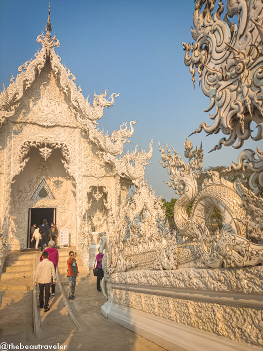 The White Temple (Wat Rong Khun) in Chiang Rai, Thailand.