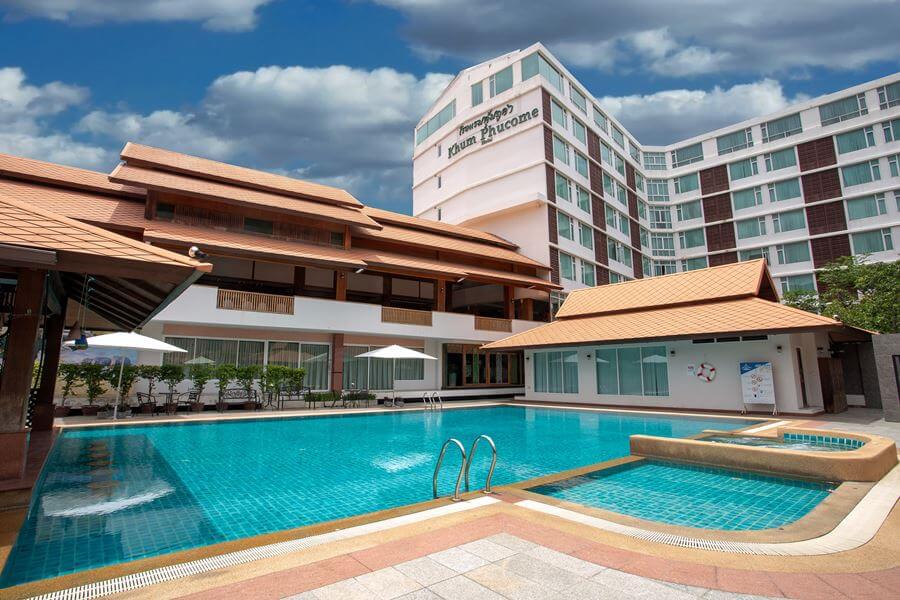 Swimming pool at Khum Phucome Chiang Mai.