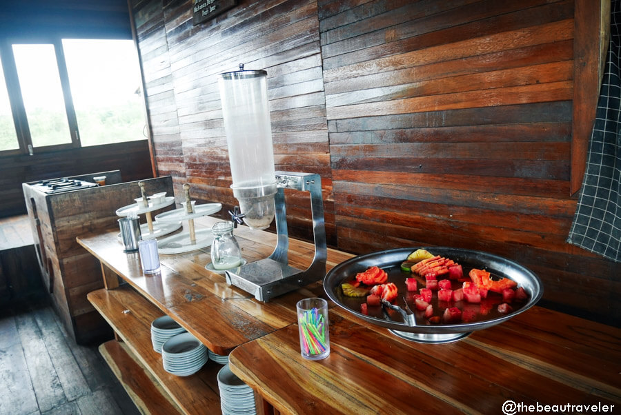 Breakfast section at Pinisi Resto for Glamping Lakeside Rancabali guests in Ciwidey, Bandung.