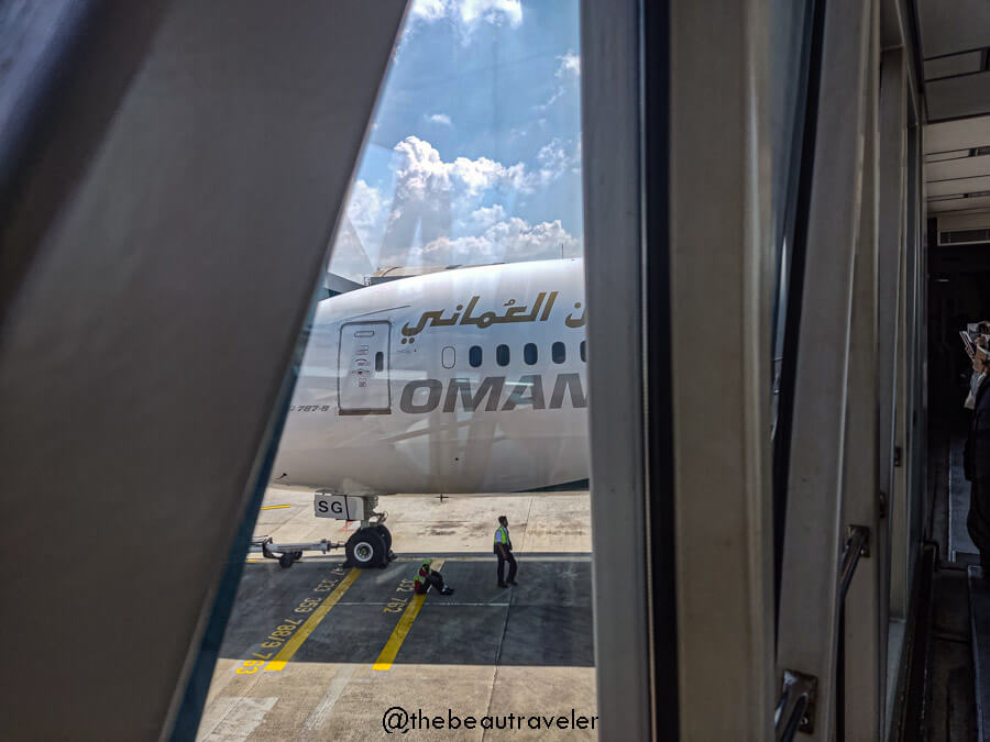 Oman Air 787 review