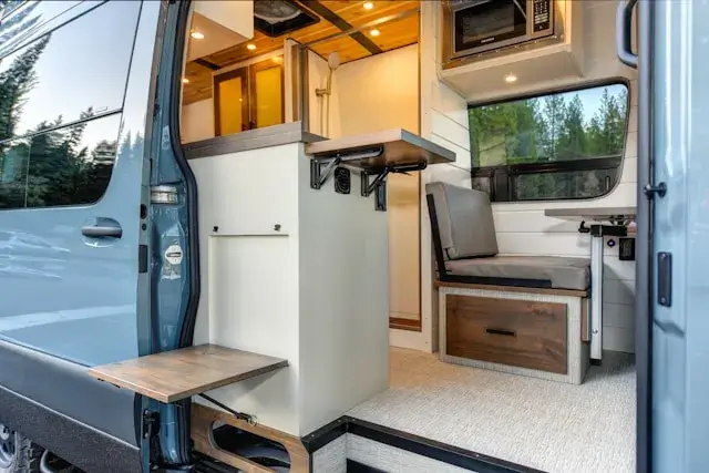 caravan appliances for travelers