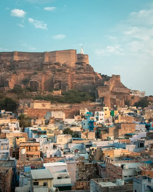 Discover History: Exploring Rajasthan's Palaces & Forts