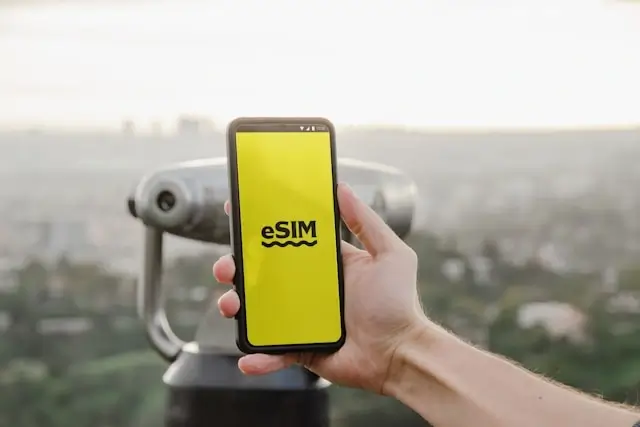 How Do You Set Up an eSIM? A Traveler's Guide to Easy Connectivity