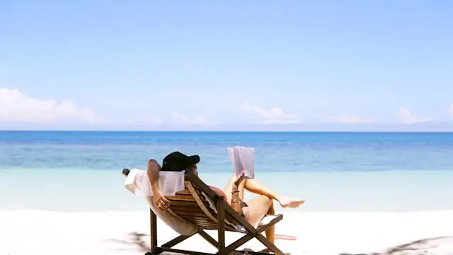 7 Smart Ways on How to Spend Your Short Vacations