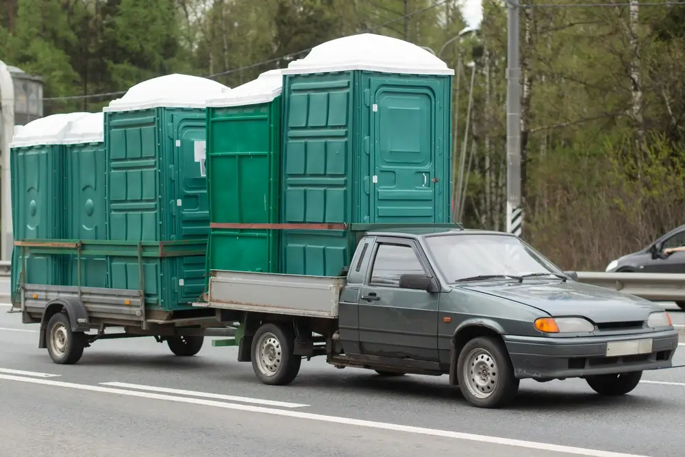 Top 5 Benefits of On-Site Portable Toilets for Construction Projects