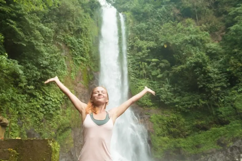 Visiting Monteverde Costa Rica? 10 Authentic Ways to Connect with Locals