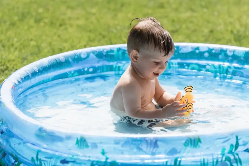 11 Fun Outdoor Games to Play with Kids: Easy Backyard Activities