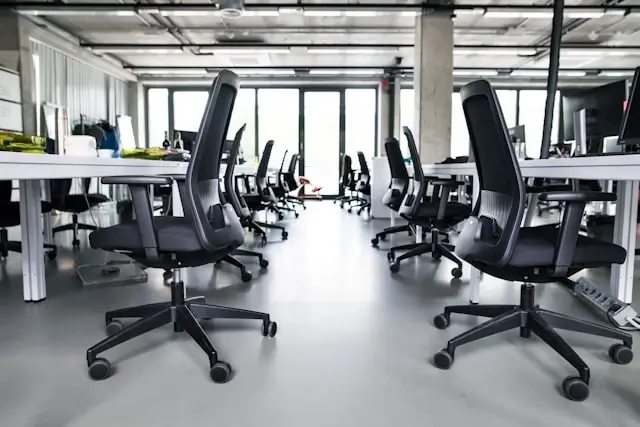 5 Best Tips for Picking Perfect Office Chairs