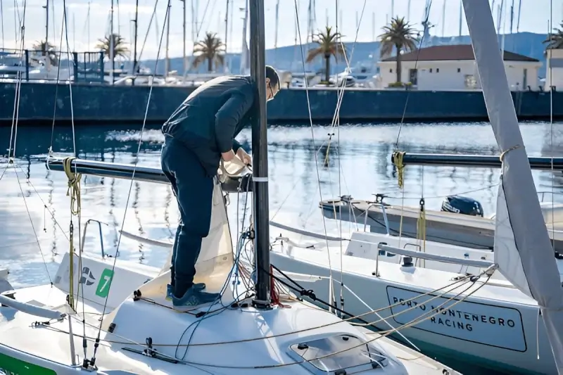 Top 10 Boating Safety Tips for a Safe Adventure