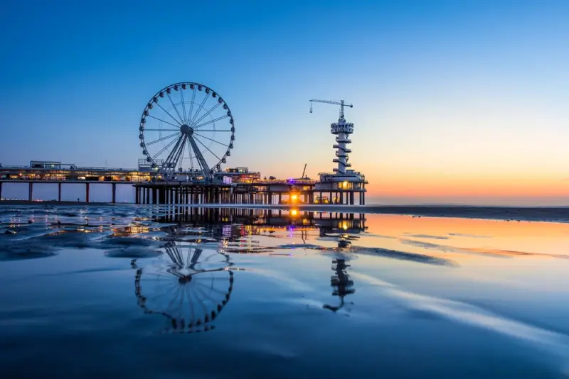 the ferris wheel on the beach of scheveningen in the netherlands